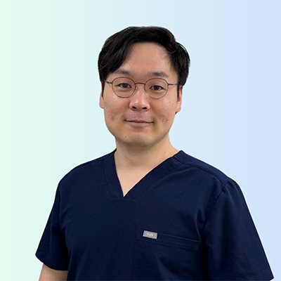 Dr. Michael Daejin Kim